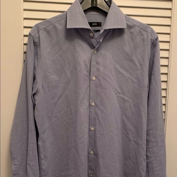 Hugo Boss LS shirt size 16 x 32/33
Excellent Pre-owned Condition - Picture 3 of 6